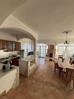 Herczeg Villa5