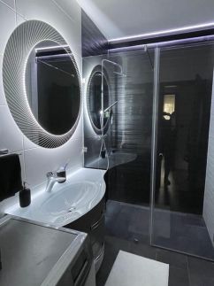 Republic5 Apartment8