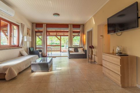 BenDor Apartment Sóstó Siófok w AC by