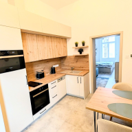 Béke Apartman 2
