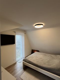 Pool & Chill Balaton Medencés Apartmanház4