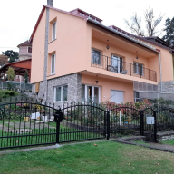 Keltafok Apartman