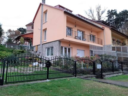 Keltafok Apartman