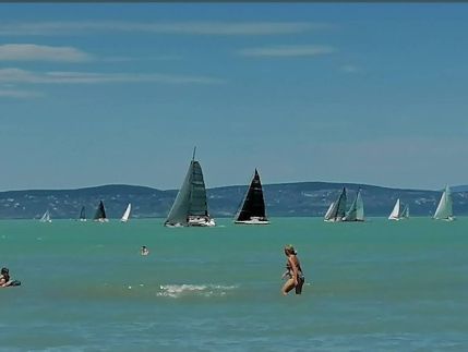 Balaton Golden Coast Beach Apartment19