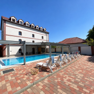 Villa Oliver – Abádszalók
