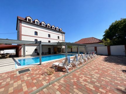 Villa Oliver – Abádszalók