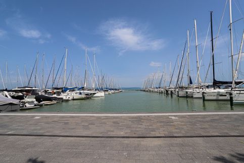 BL Lakeview with Pool Vízparti Medencés Apartman19