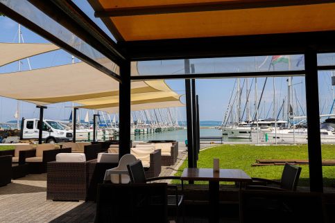 BL Lakeview with Pool Vízparti Medencés Apartman22