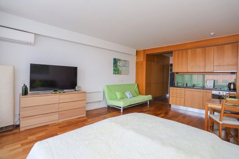 BL Lakeview with Pool Vízparti Medencés Apartman3