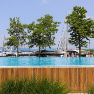 BL Lakeview with Pool Vízparti Medencés Apartman