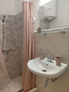 Hudák Hordó Apartman2