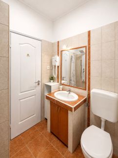 HoldLux City Keyless 0–24 Apartmanok9