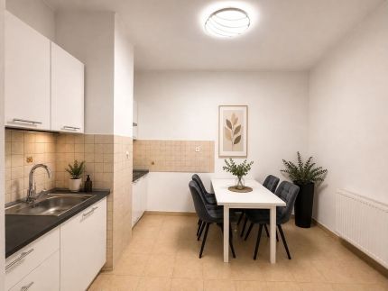 HoldLux City Keyless 0–24 Apartmanok7