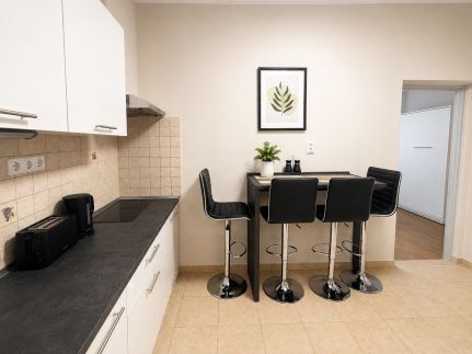 HoldLux City Keyless 0–24 Apartmanok8