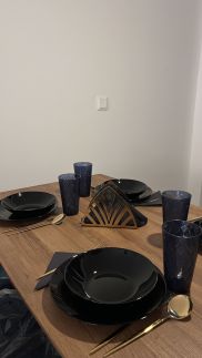 Deep Blue Apartment20