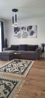 Deep Blue Apartment4