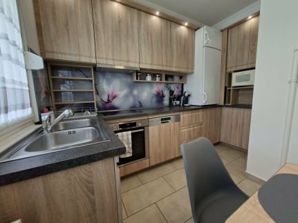 Birdsong Apartman7