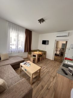 Boglár Breeze Partközeli Apartman