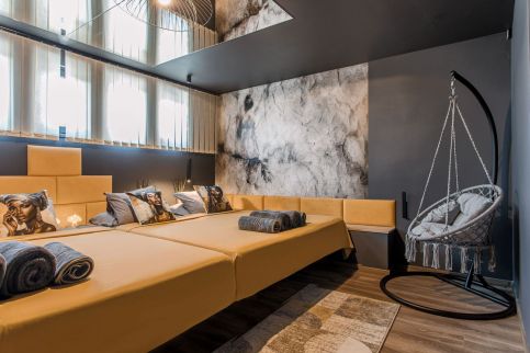 Greyhouse Apartments Paradise23