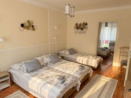 Nefelejcs Apartmanház11