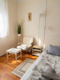 Nefelejcs Apartmanház12