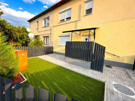 Nefelejcs Apartmanház