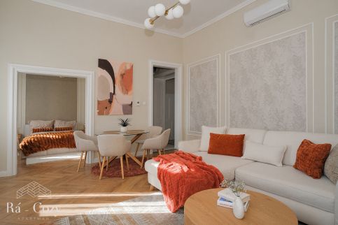 Rá-Cozy Apartman12