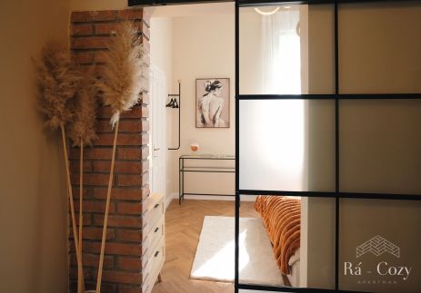 Rá-Cozy Apartman23