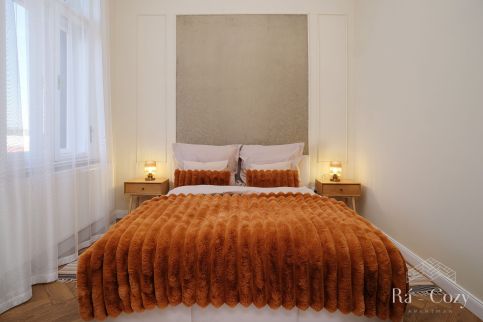 Rá-Cozy Apartman41