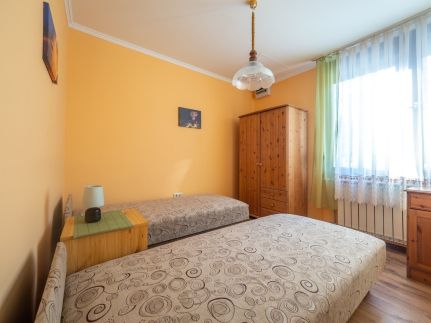 Kiss Apartman 16
