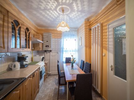 Kiss Apartman 26