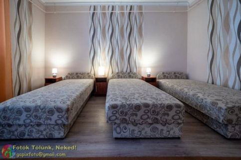 Kiss Apartman 37