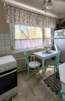 J+J Bazsarózsa Apartman13
