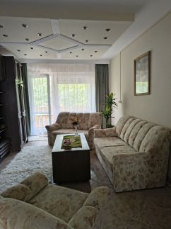 J+J Bazsarózsa Apartman5