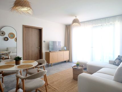 Royal Spirit Apartment1