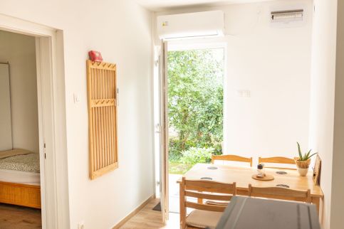 Flóra Apartman35