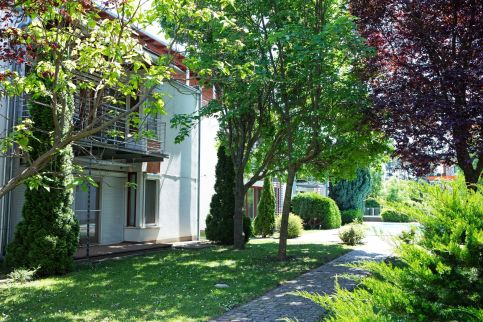 Aranypart Enikő Apartman13