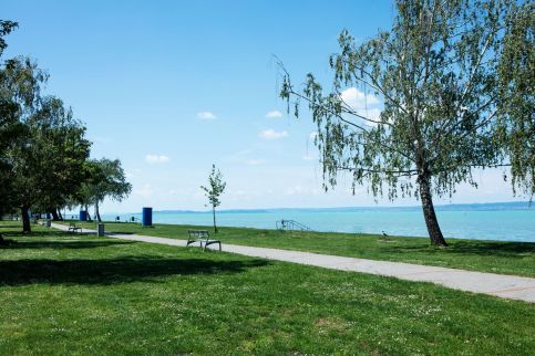 Aranypart Enikő Apartman15