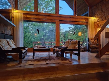 Maggie's Home12