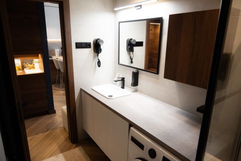 R78 Luxury Apartman 19