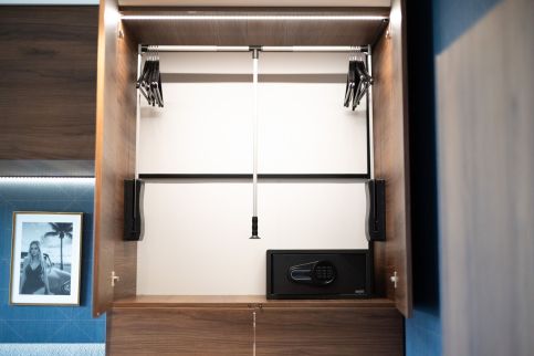 R78 Luxury Apartman 123