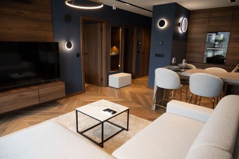 R78 Luxury Apartman 127