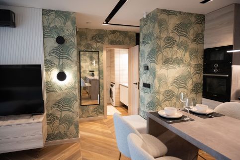 R78 Luxury Apartman 215
