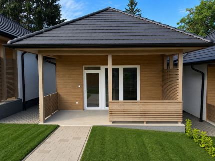 V44 Apartmanok