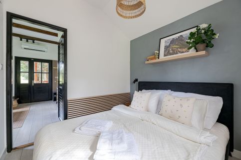 Bodony Cottage13