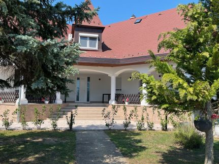 Pitypang Apartmanház