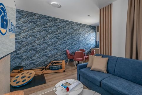 Lazuli Apartment2