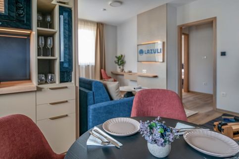 Lazuli Apartment8