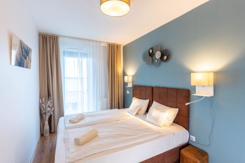 Sunset Resort 5056