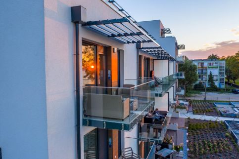 Sunset Resort 5058